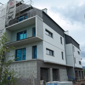 klinkier na parterze elewacji_2