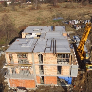 Budynek P-2 kolejny strop ustawiony_2